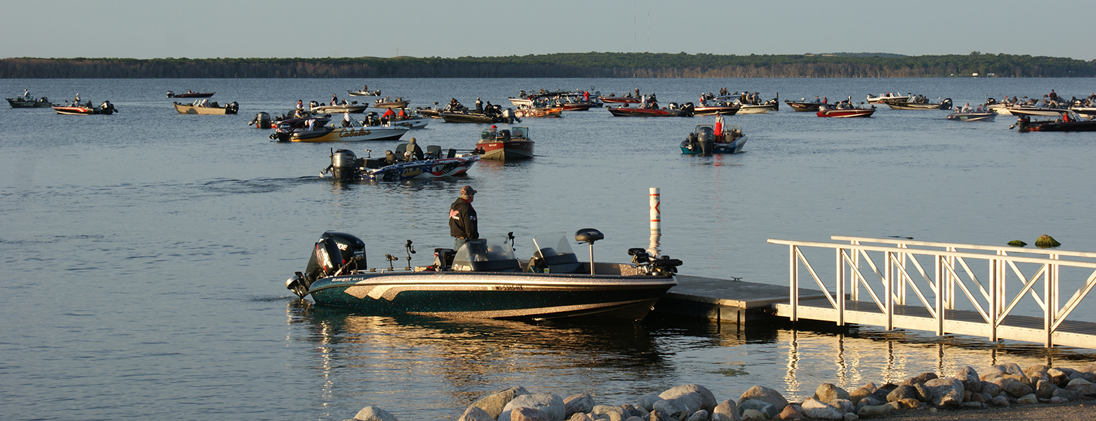 Tournament Boats on Devils Lake