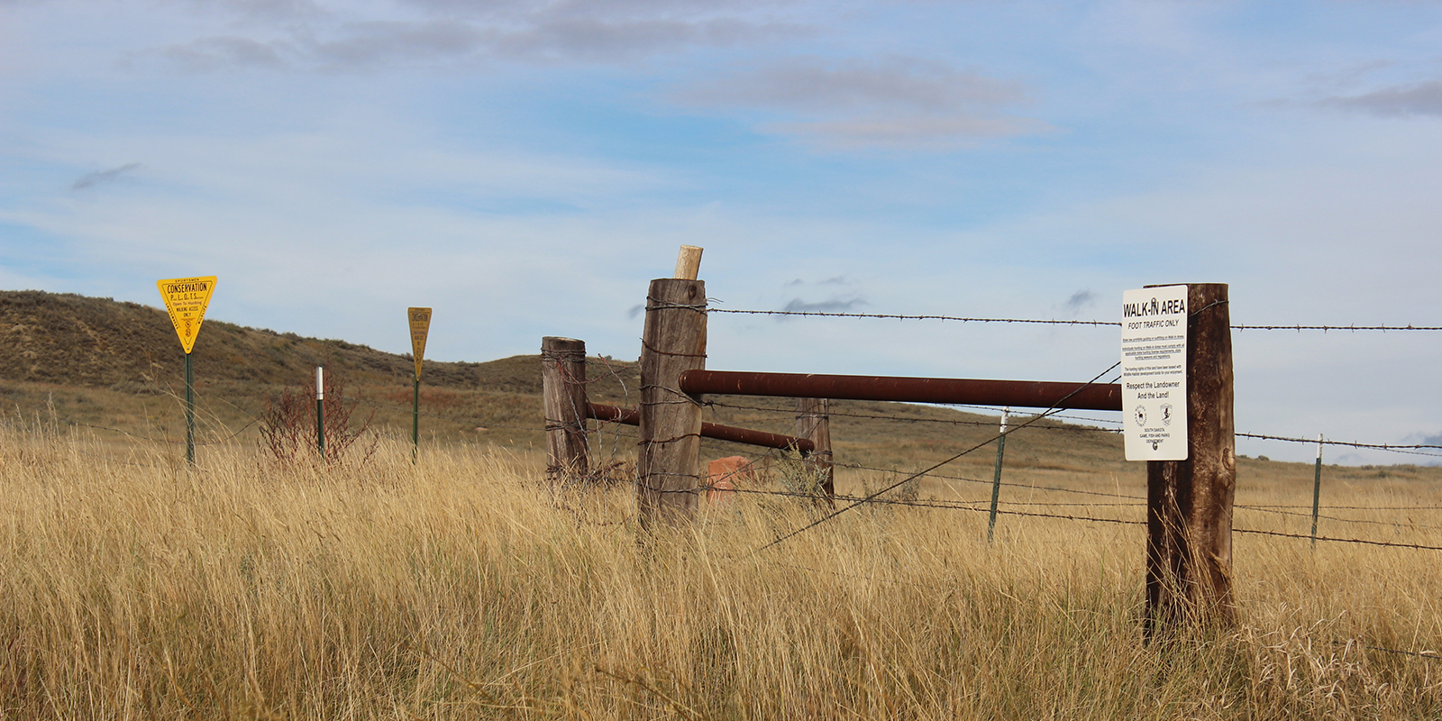 ND SD Open Land Hunting Signs